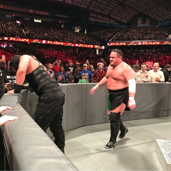 Finn Balor Autographed Photo - Picture 8 of 13